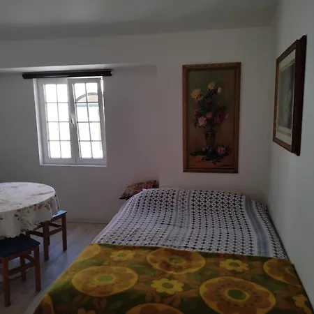 Triplex In The Very Heart Of * Lissabon